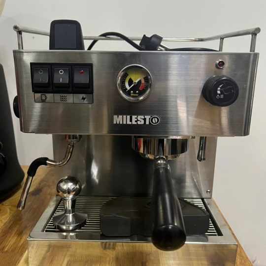 [SALE] Milesto EM19 đã qua sử dụng (Still Available)